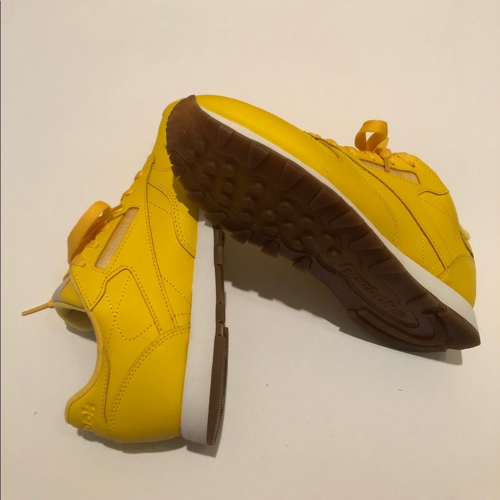Women’s Reebok Sneakers